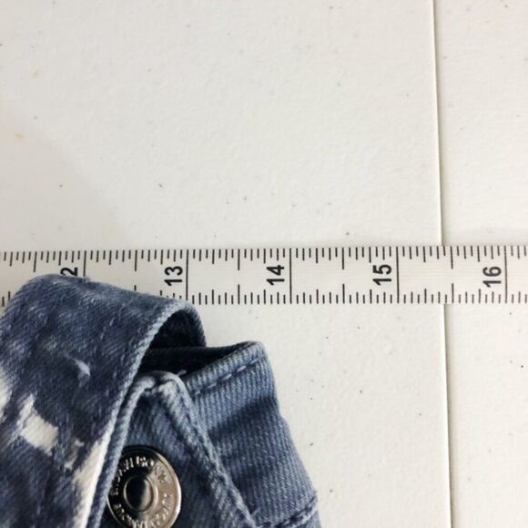 Almost Famous Tie Dye Shortalls, Size 5 - Picture 6 of 6